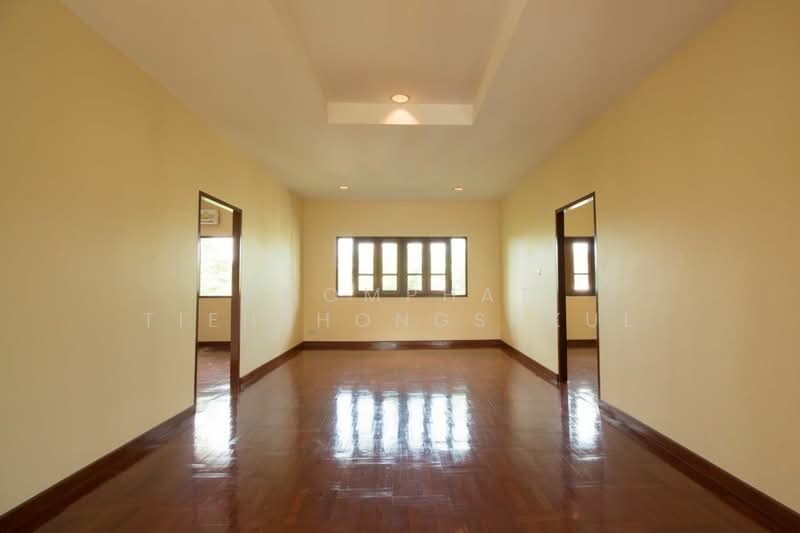 4-BR House, Bangkok