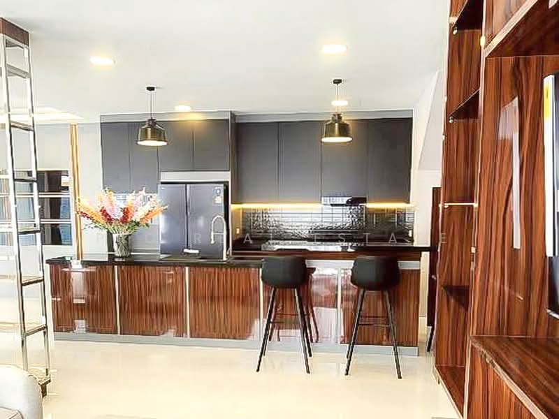 Luxury Pool Villa for Sale Mabprachan East Pattaya New 2Storey, Chon Buri (Pattaya)