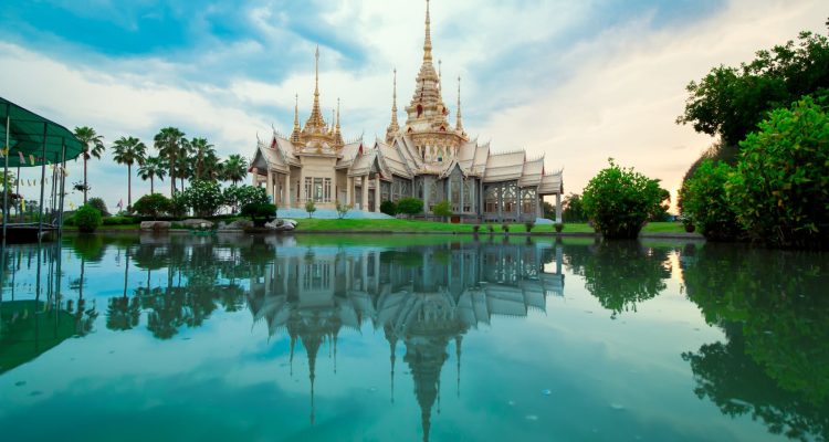 Can foreigners buy property in Thailand