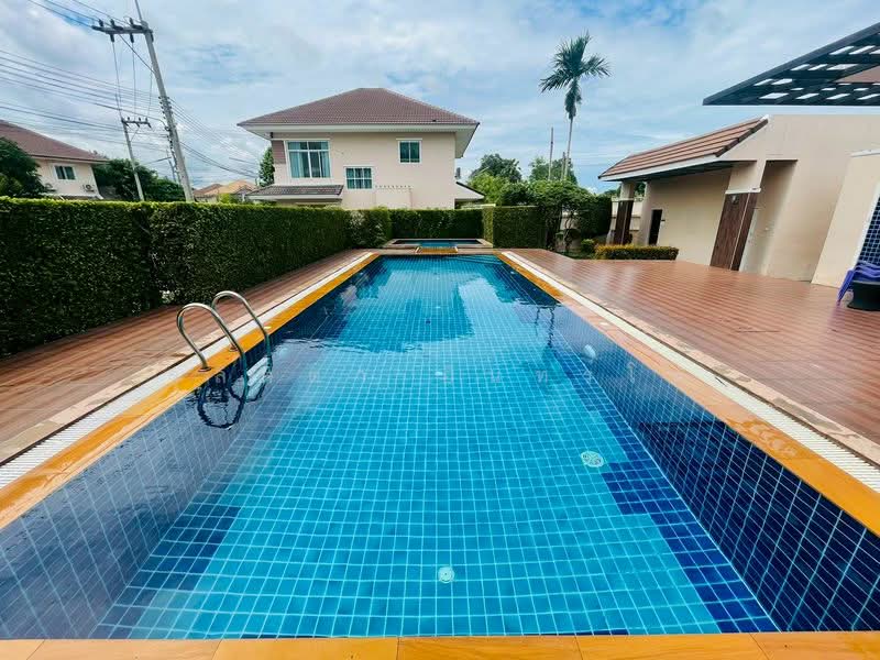 Maneerin Green Park, Chon Buri (Pattaya)