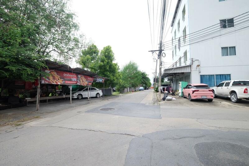ที่ดินเพชรเกษม69 195 ตรว., Bangkok
