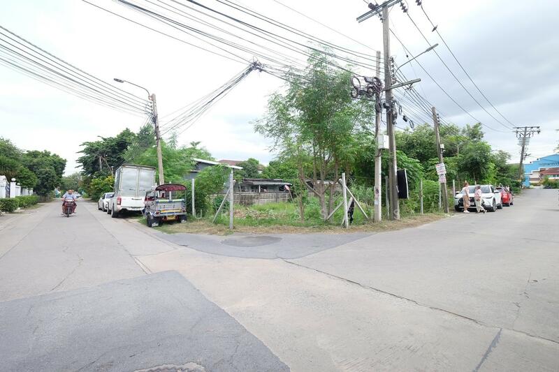 ที่ดินเพชรเกษม69 195 ตรว., Bangkok