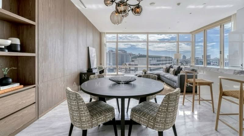 Four Seasons Private Residences, Bangkok