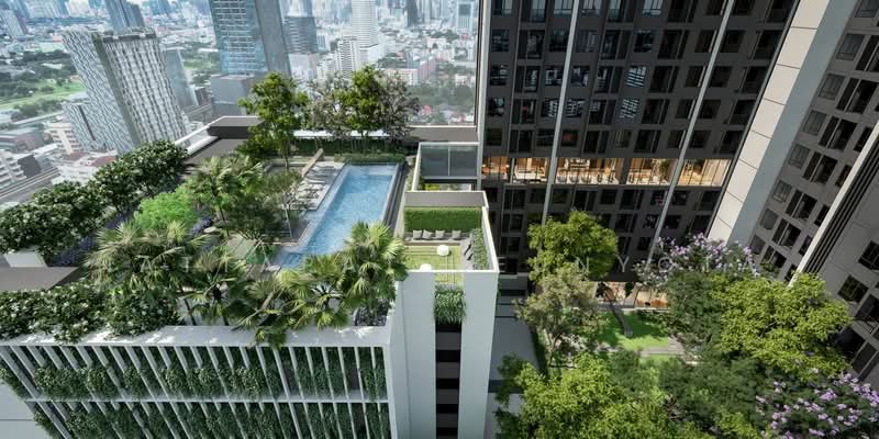 Nue Evo Ari, Bangkok