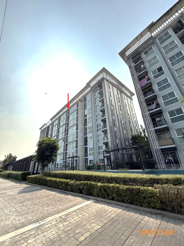 Condominium The Iris Bang Yai Bang Bua Thong Nonthaburi