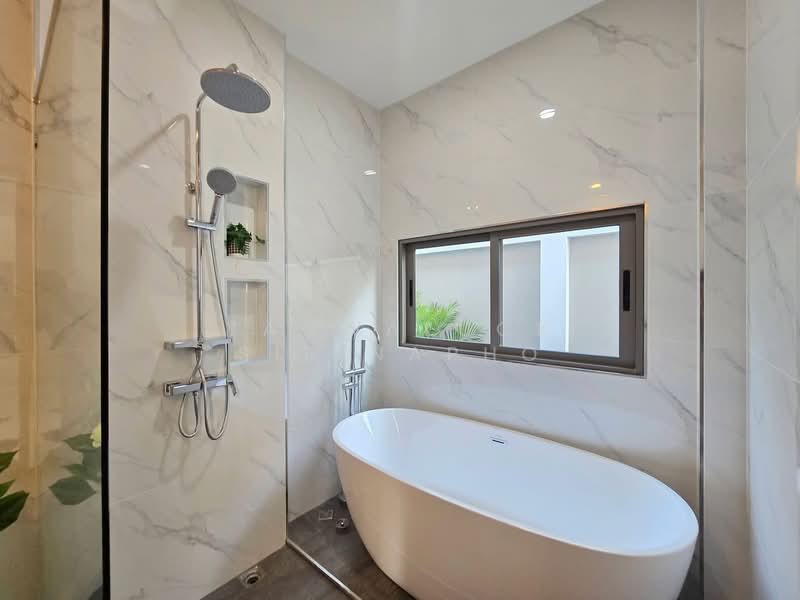 Nordic Pool Villa, Mabprachan, Pattaya, chon-buri