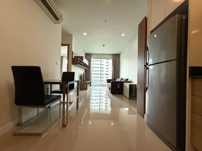 Circle Condominium, Bangkok