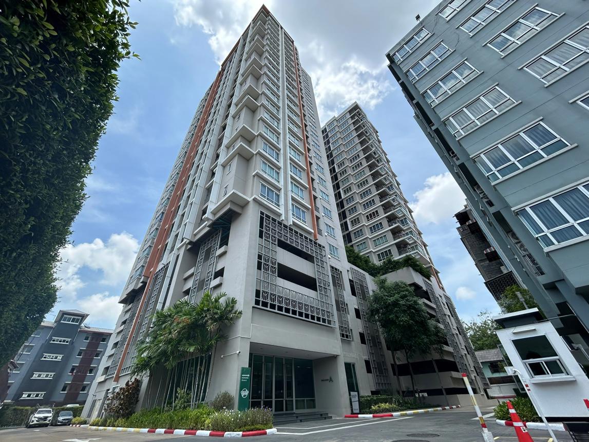 Condominium Motif Condo Thonburi Bangkok