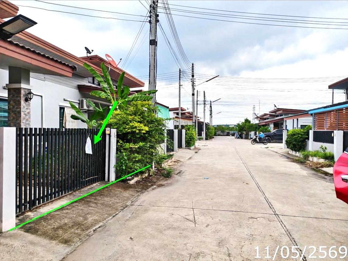 ทาวน์เฮ้าส์ บ้านสุขใจ สุขสบาย 5 ปลวกแดง ระยอง