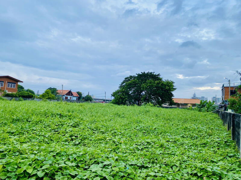 นครอินทร์, Nonthaburi