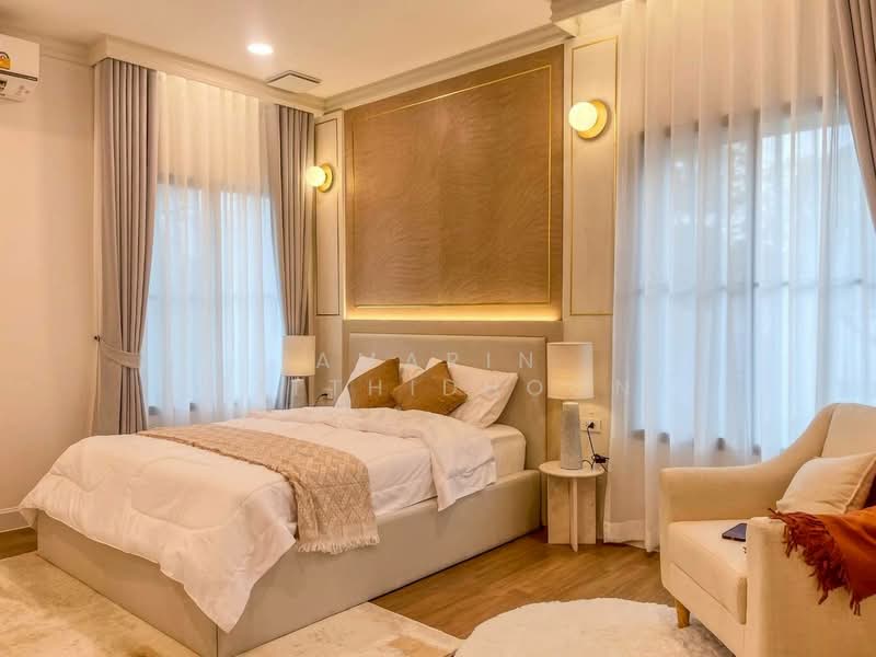 Nantawan Rama 9 - New Krungthepkreetha, Bangkok
