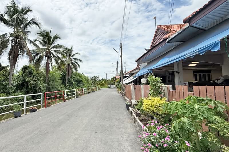 หมู่บ้านราชการ นครปฐม, Nakhon Pathom