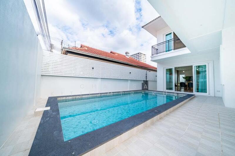 Royal Park Village, Chon Buri (Pattaya)