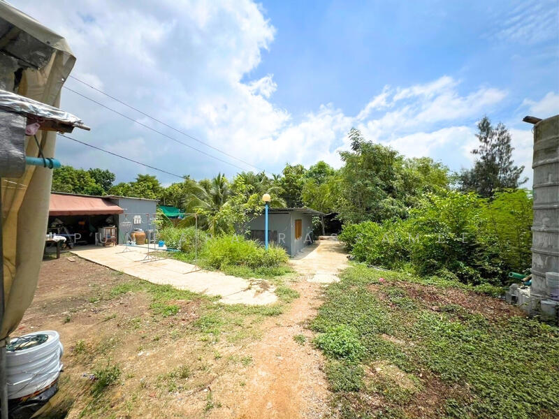 ที่ดินถมแล้ว 1-2-55 ไร่ (655 ตร.ว.) ซอยรุ่งทรัพย์ สามโคก, Pathum Thani