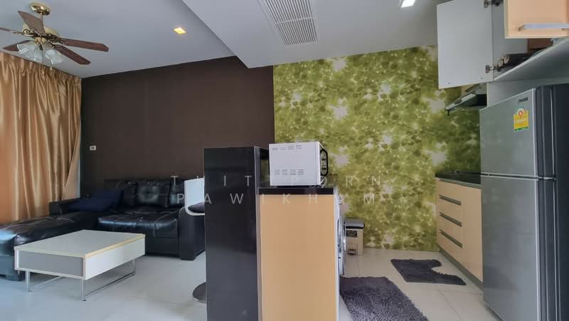 Apus Condominium Pattaya, Chon Buri (Pattaya)