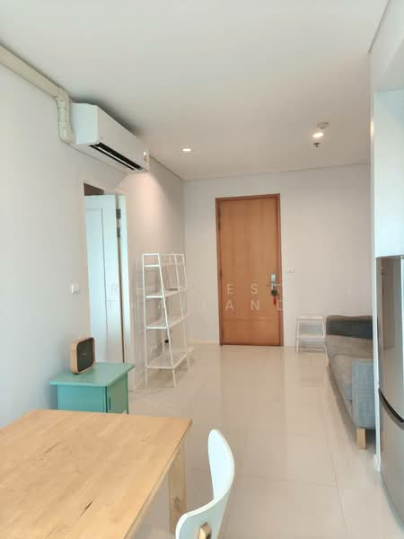 Villa Asoke, Bangkok