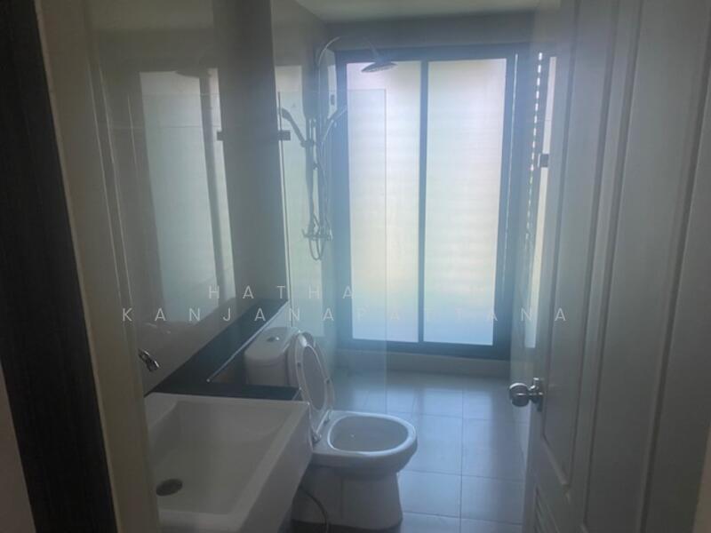 Living Avenue Bangsaen, Chon Buri (Pattaya)