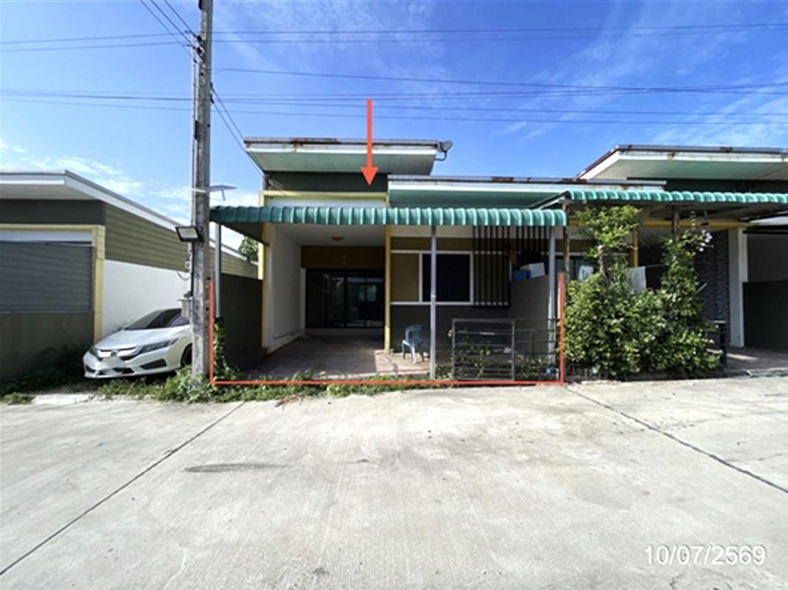 Townhouse Jatavii 3 Nikhom Patthana Rayong
