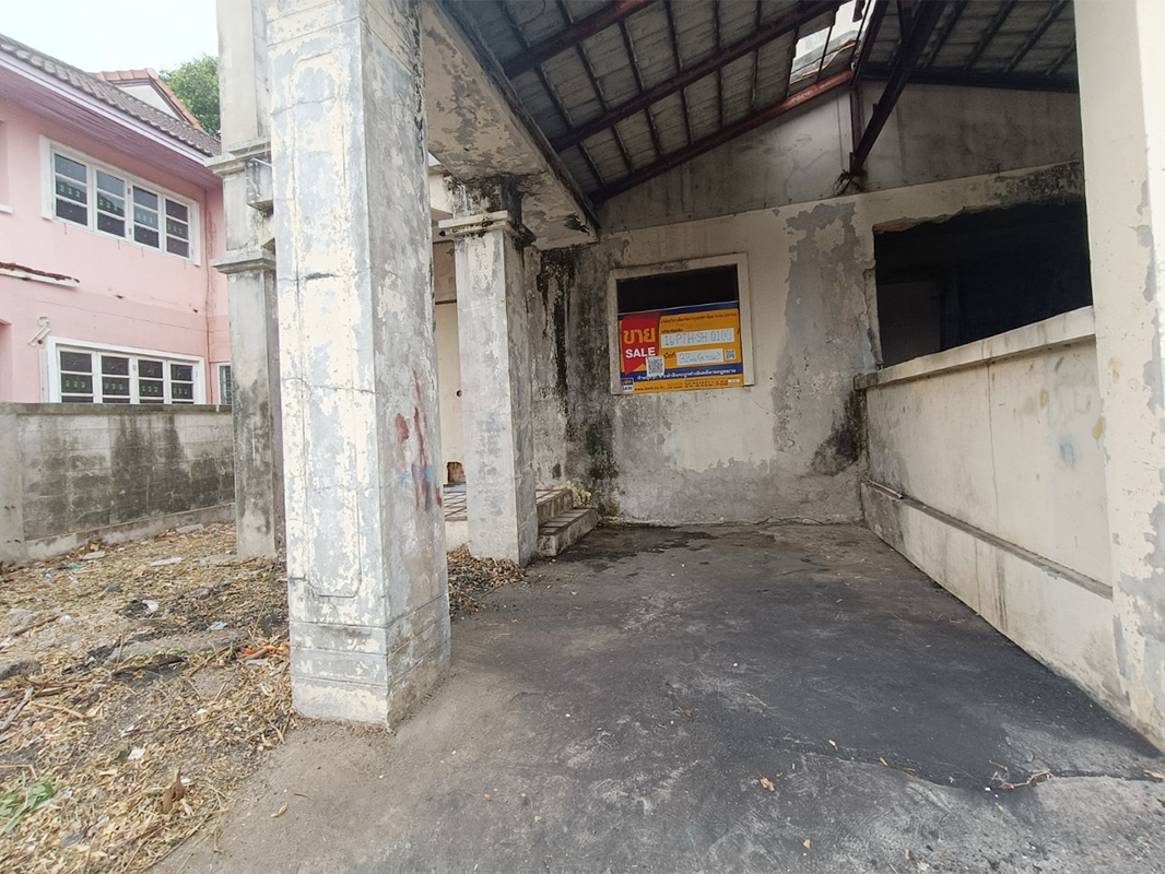 บ้านแฝด โครงการบ้านพรจิรา คลอง 7 ลำลูกกา