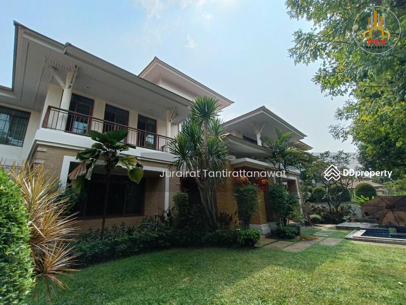 Narasiri Pattanakarn-Srinakarin, Bangkok