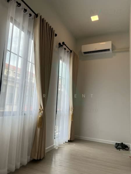 Siri Place Bangna-Theparak, Samut Prakan