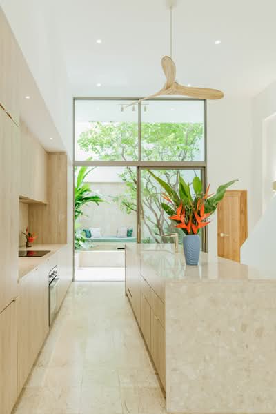 4-BR Townhouse, Bangkok