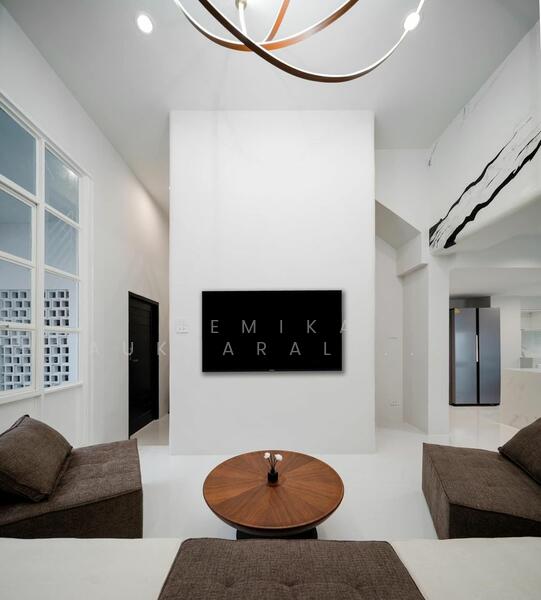 5-BR Villa, Bangkok