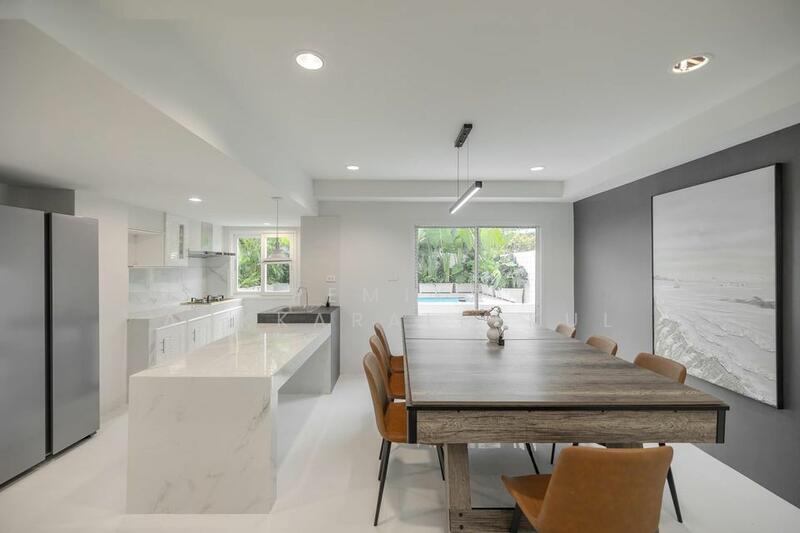 5-BR Villa, Bangkok