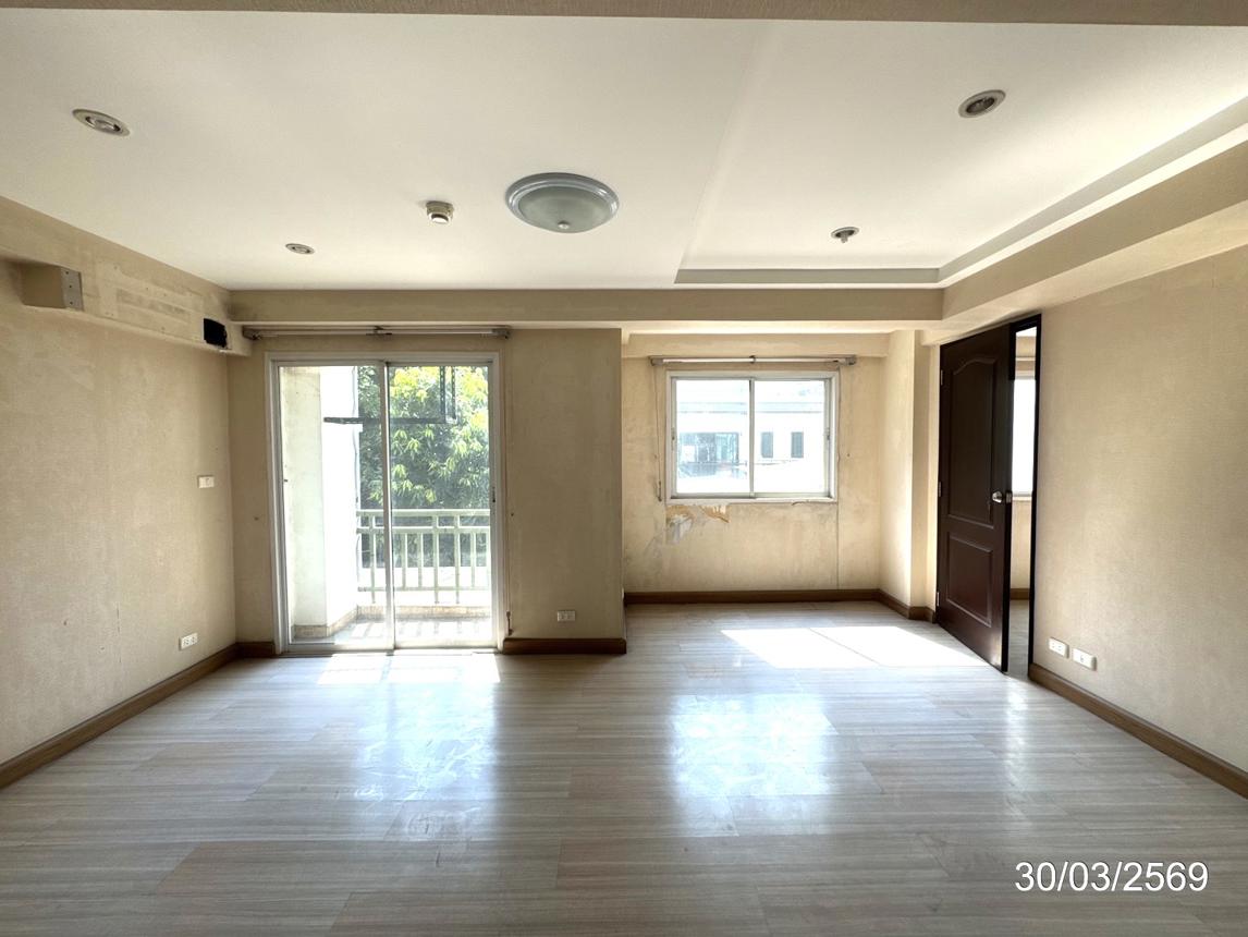 Bangplee Condominium, Samut Prakan Province, Elisha Condominium
