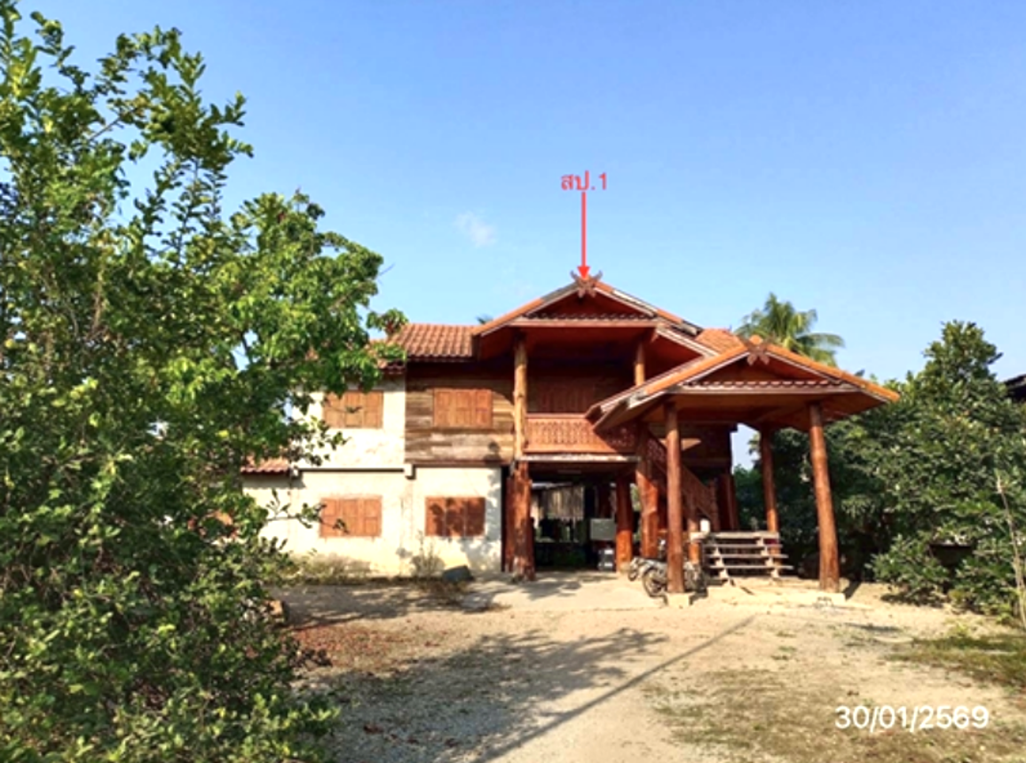 Single House in Thoeng, Chiang Rai