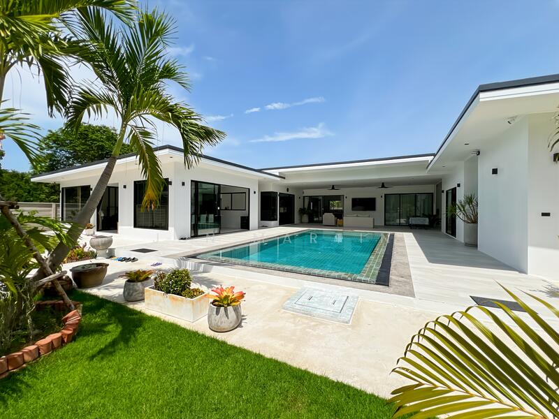Standalone Large 4 Bedroom Pool Villa (50867), Prachuap Khiri Khan