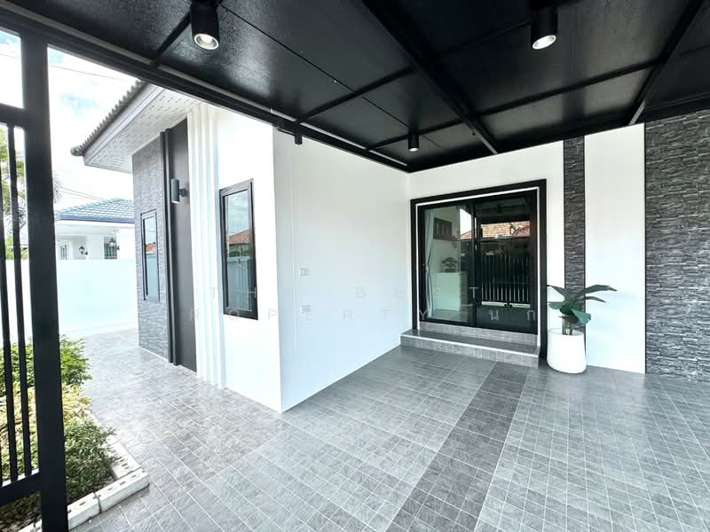 Rattanakorn village 3, Chon Buri (Pattaya)