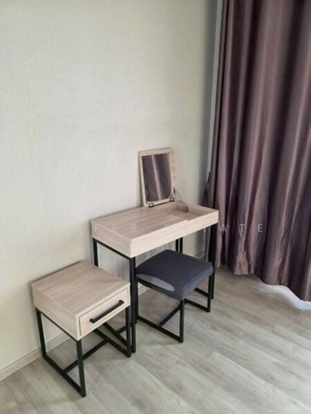 Plum Condo Central Station (Phase 2), Nonthaburi