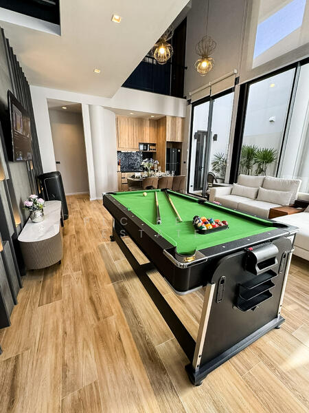 Luxury Pool Villa for Sale in Pratumnak, Jomtien, Chon Buri (Pattaya)