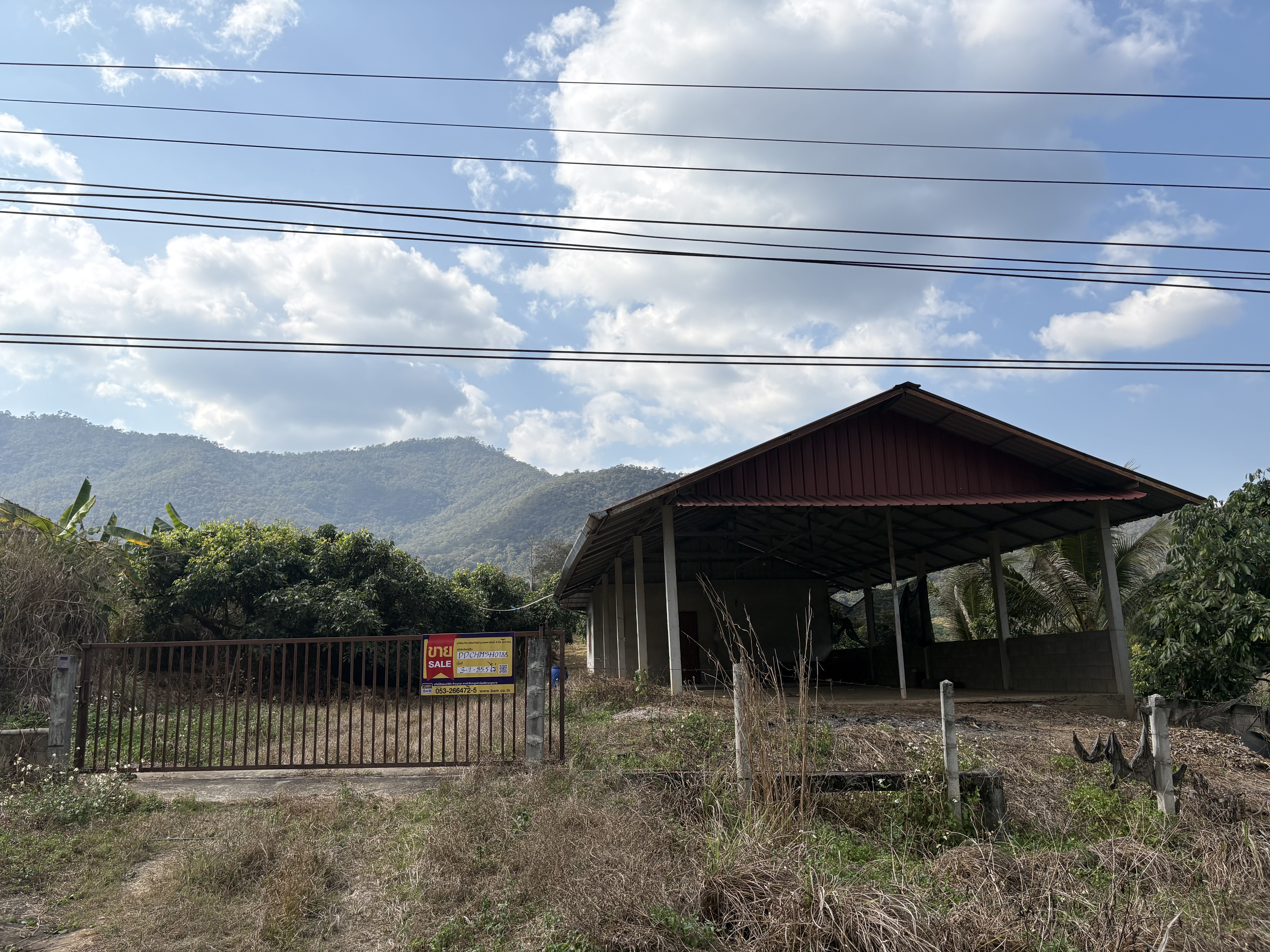บ้านเดี่ยว ใกล้อุทยานแห่งชาติศรีลานนา อำเภอพร้าว จังหวัดเชียงใหม่