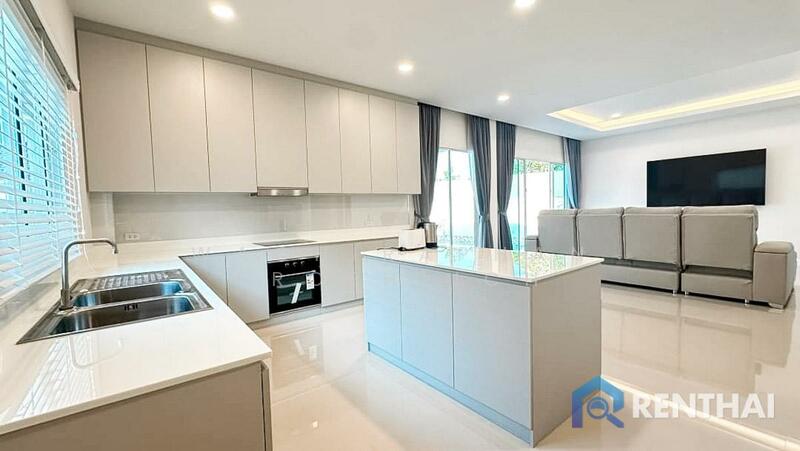Beautiful pool villa 3bedrooms with large area, Chon Buri (Pattaya)