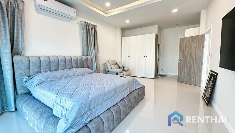 Beautiful pool villa 3bedrooms with large area, Chon Buri (Pattaya)