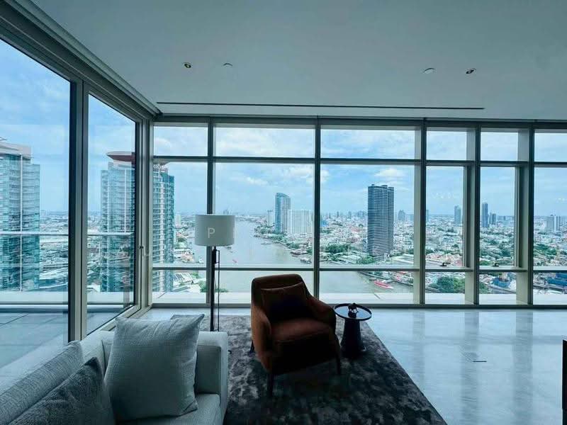 Four Seasons Private Residences, Bangkok