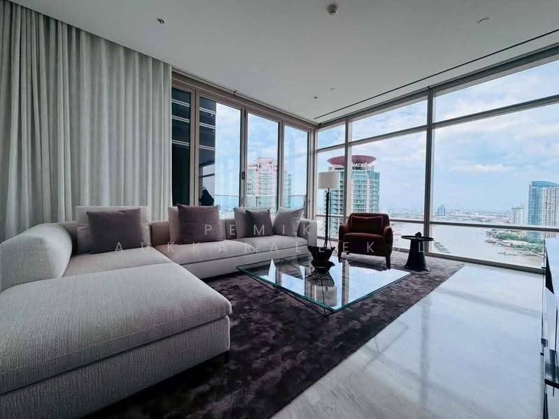 Four Seasons Private Residences, Bangkok