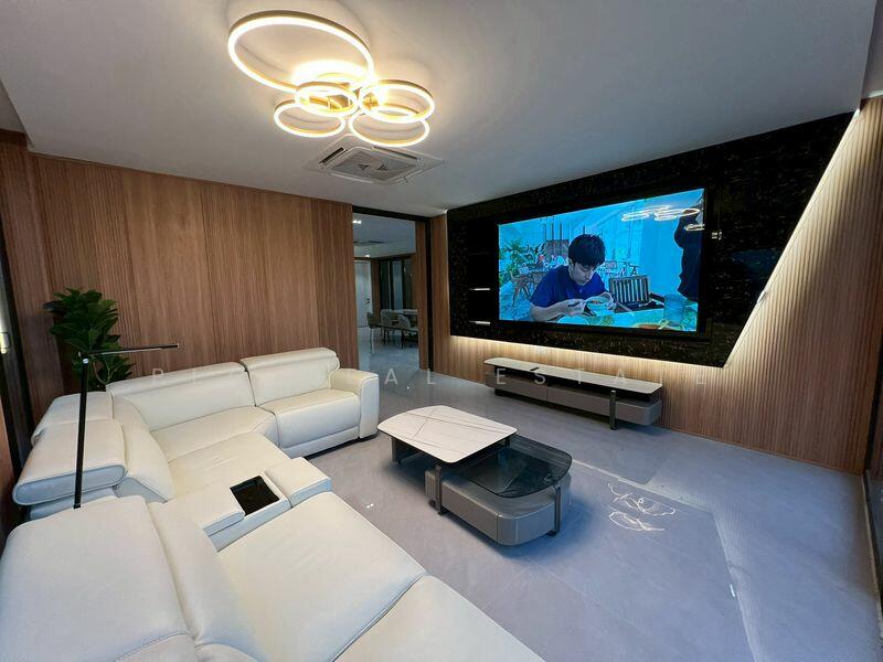 Luxury Pool Villa for Sale in Jomtien, Chon Buri (Pattaya)