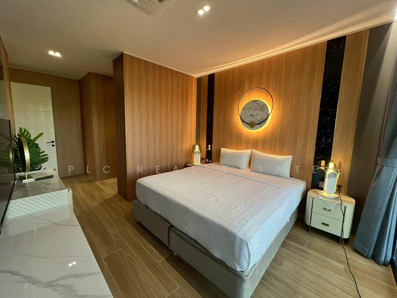 Luxury Pool Villa for Sale in Jomtien, Chon Buri (Pattaya)