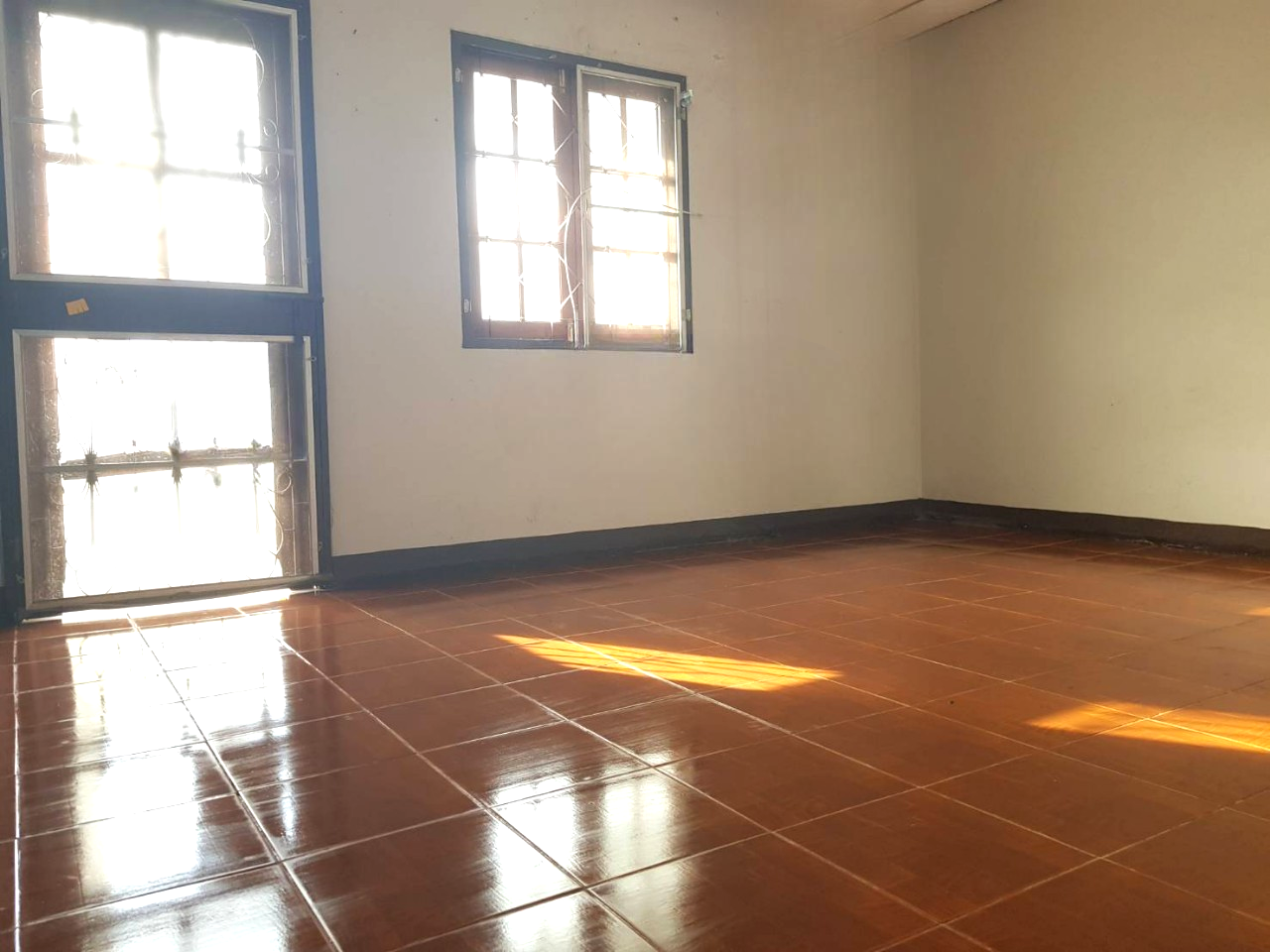 Naruemon Villa 3