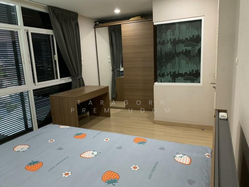 Lugano Ladprao 18, Bangkok