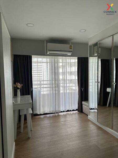 Saranjai Mansion, Bangkok