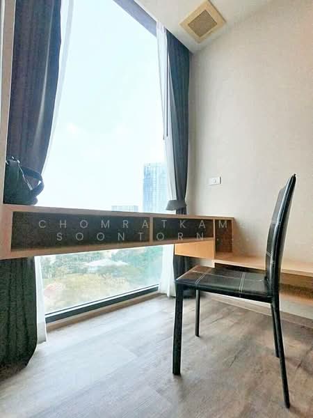 Noble Remix, Bangkok