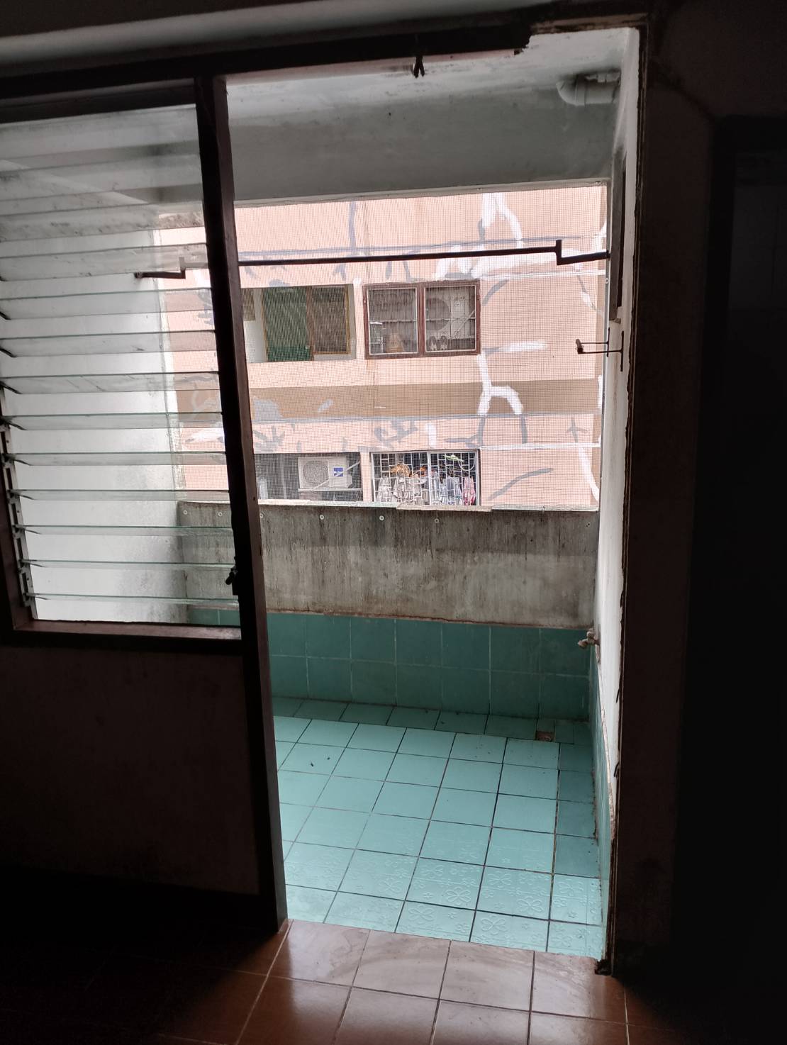 P. Pinklao Condominium Phase 2