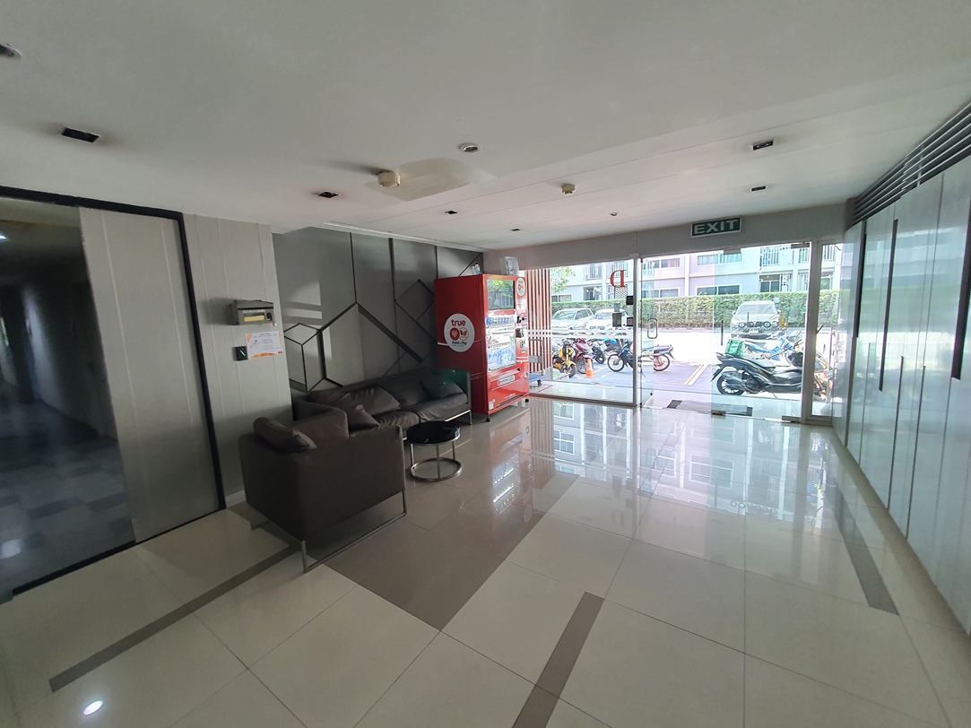 D condo Ramkhamhaeng