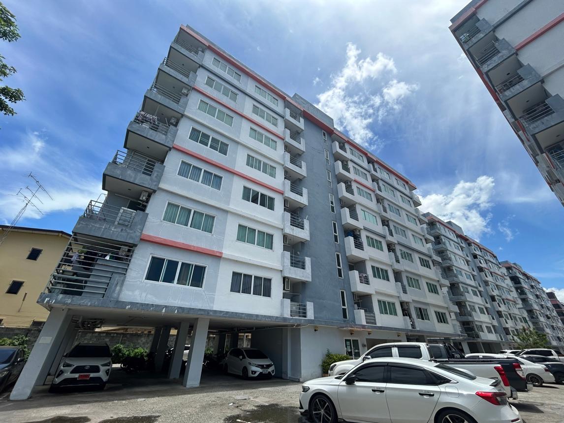 Tucannon Condominium, condominium in Chonburi, Chonburi Province