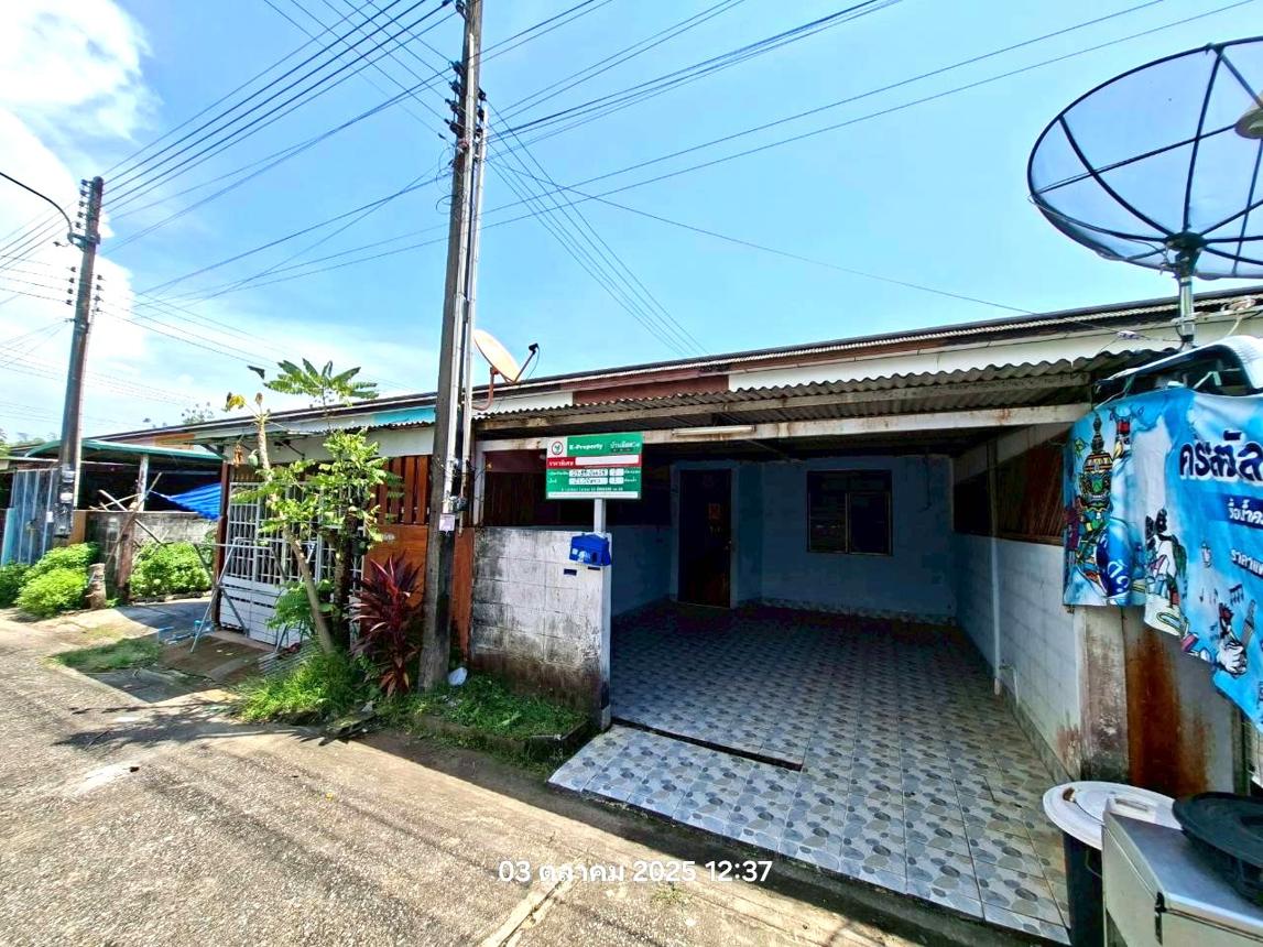Townhouse Amporn Condo for Sale in Rayong