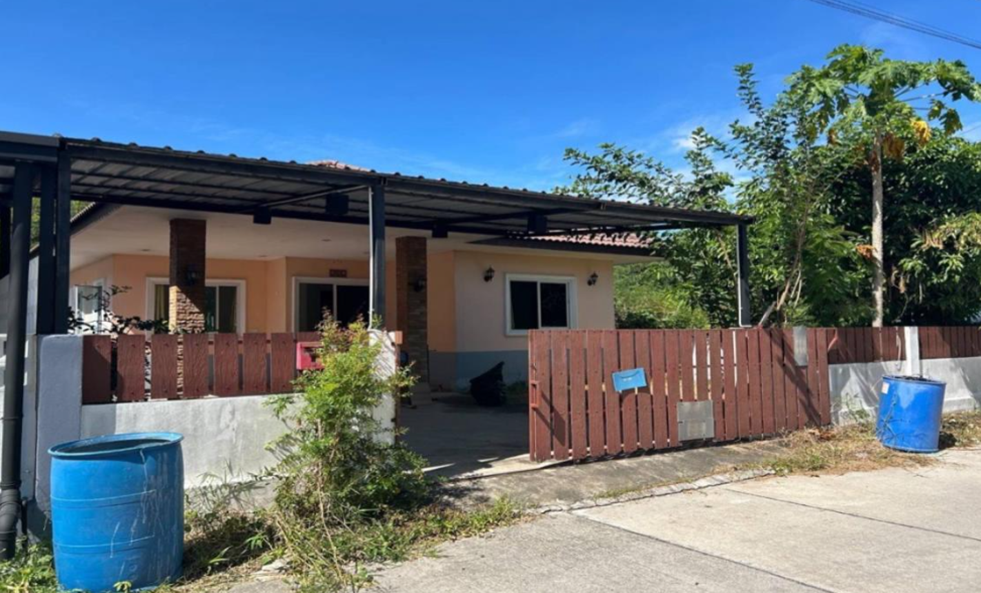 Single-Family Home in Chonburi, Chonburi